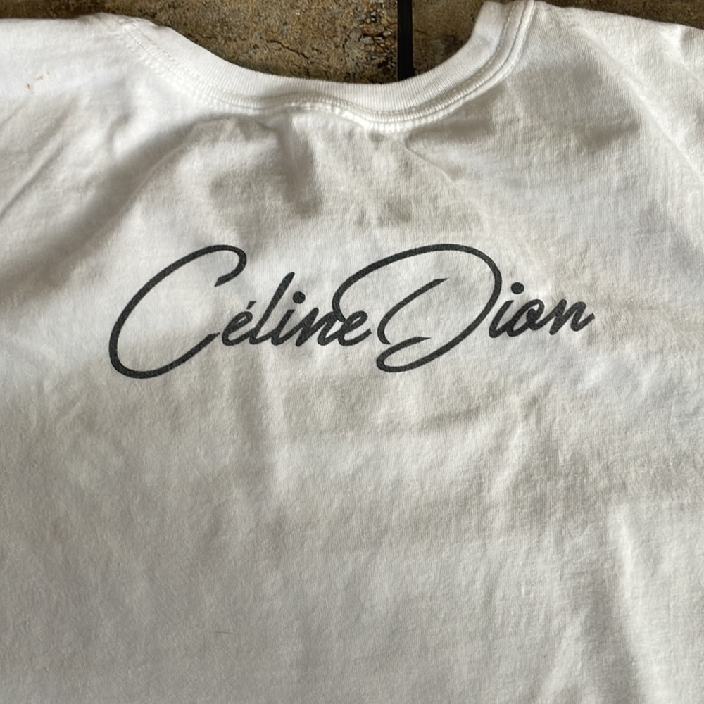 Celine Dion concert T 2019 medium - Picture 2 of 5